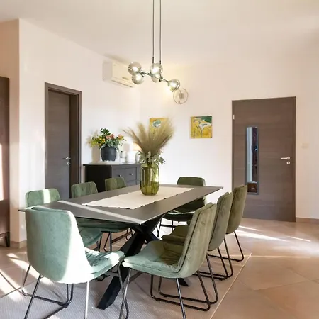 Private Mit Panoramablick By Interhome Tinjan