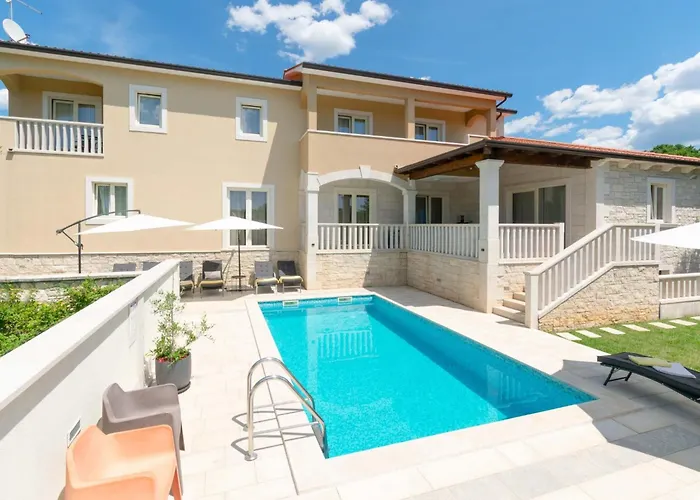 Private Mit Panoramablick By Interhome * Tinjan