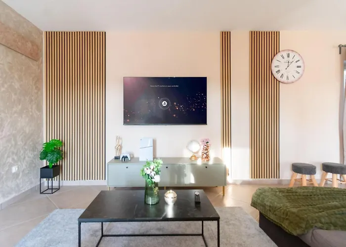 Private Mit Panoramablick By Interhome * Tinjan