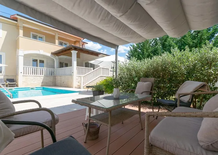 Private Mit Panoramablick By Interhome Tinjan