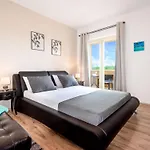 Private Mit Panoramablick By Interhome Ferienhaus Tinjan