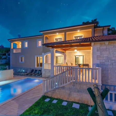 Private Mit Panoramablick By Interhome Tatil Evi